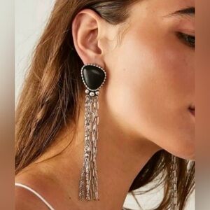 FREE PEOPLE Dangling Earrings